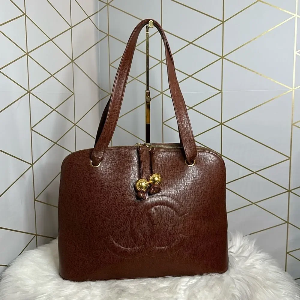 💯Authentic Chanel Caviar Double Zipped Handbag🍀